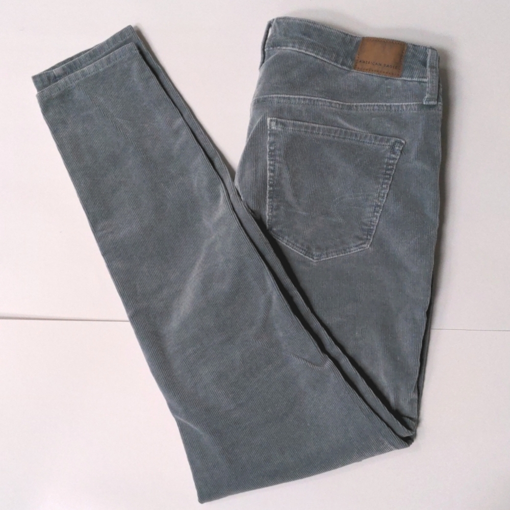 American Eagle Corduroy Pants